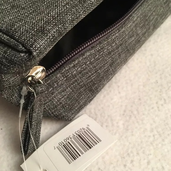 Bloomingdales Dopp / Travel / Toiletry Bag Tweed - Picture 4 of 5